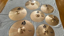 Klangvolles Cymbal-Set von Paiste