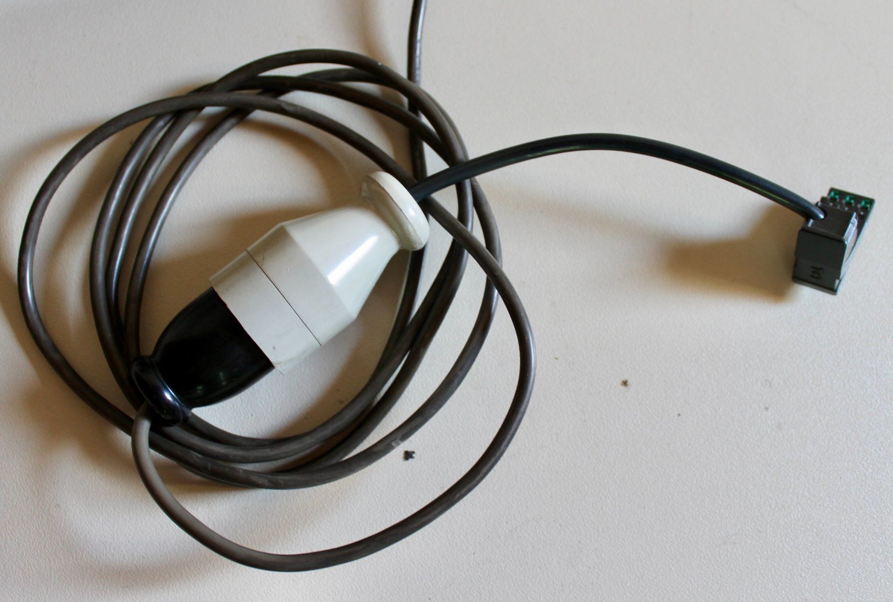 Téléphones: Altes, schwarzes Drehscheibentelefon – D'occasion à Kirchlindach par hekilida 2