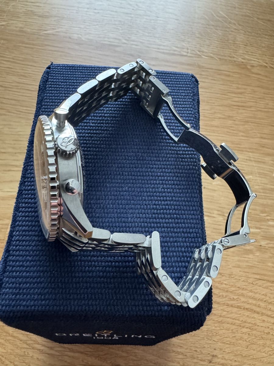 Breitling Orologi: Breitling Navitimer B01 Chronograph 43mm, Full Set, Top Zust – Nuovo (secondo la descrizione) da Lyss venduto da marcopolo84 5