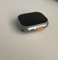 Apple Watch Ultra 1. Generation GPS LTE 49mm Titan