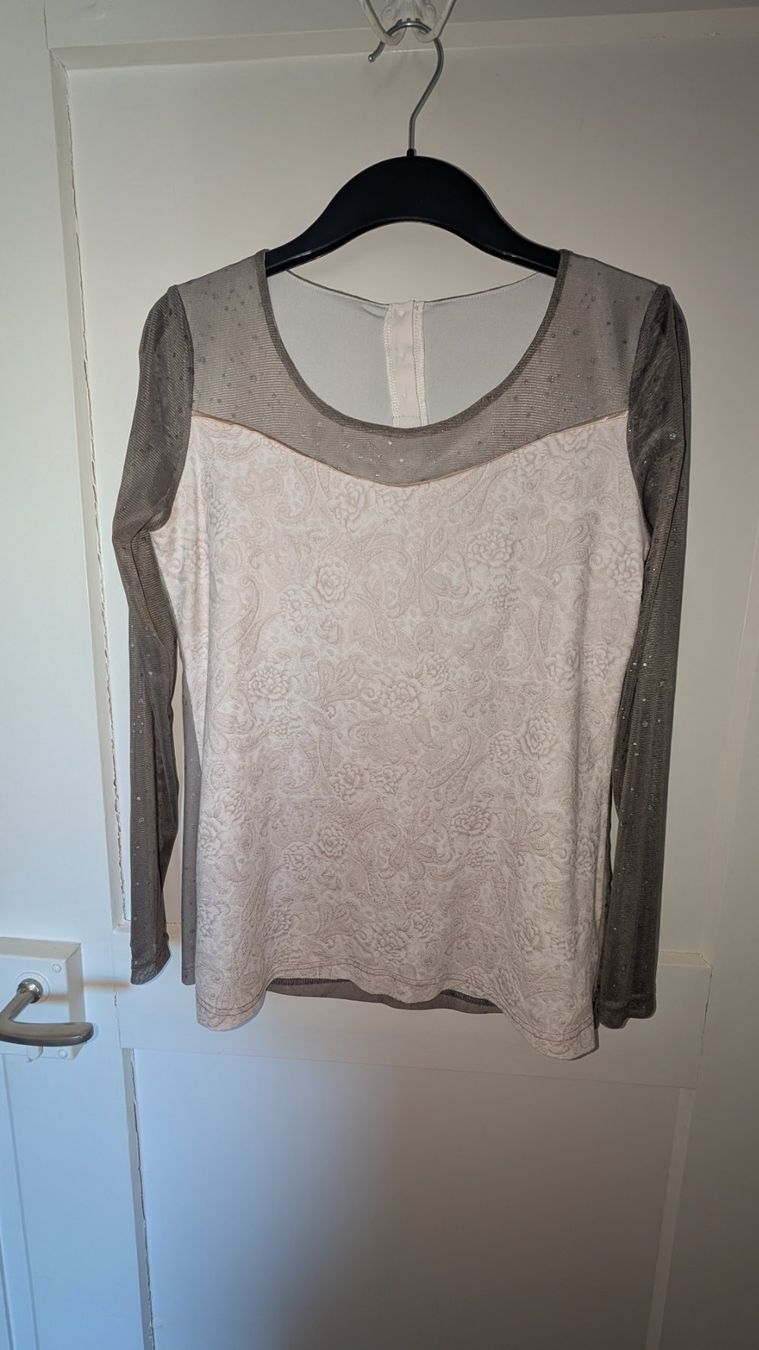 Camicette: Akela Key Bluse Gr. 38 – Nuovo (secondo la descrizione) da Thalwil venduto da kat_d85f 1