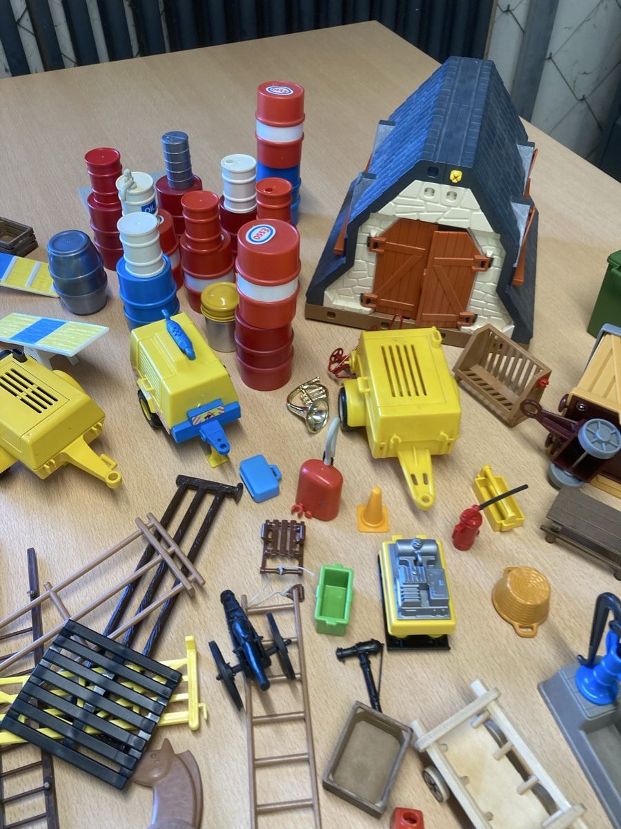 Playmobil Giocattoli: Playmobil – Usato da Niederuzwil venduto da Miami1999 1
