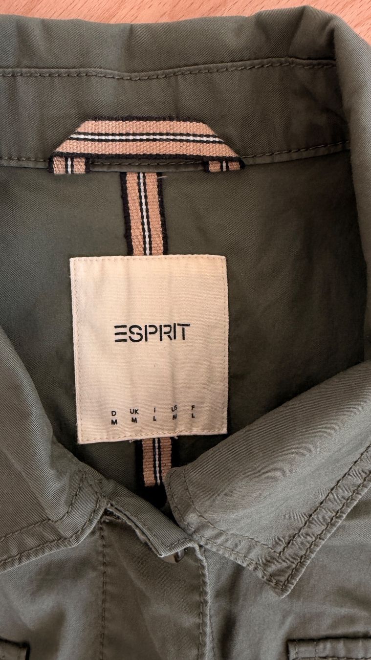 Esprit Jacken: Jacke - ESPRIT olive Cargo Gr. M - leichter Stoff – Gebraucht aus Winterthur von Secondhand-Family 1