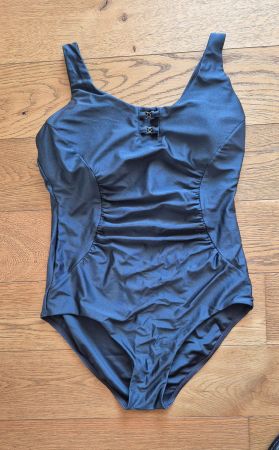 Beldona Badekleid 40 D/E Neuwertig
