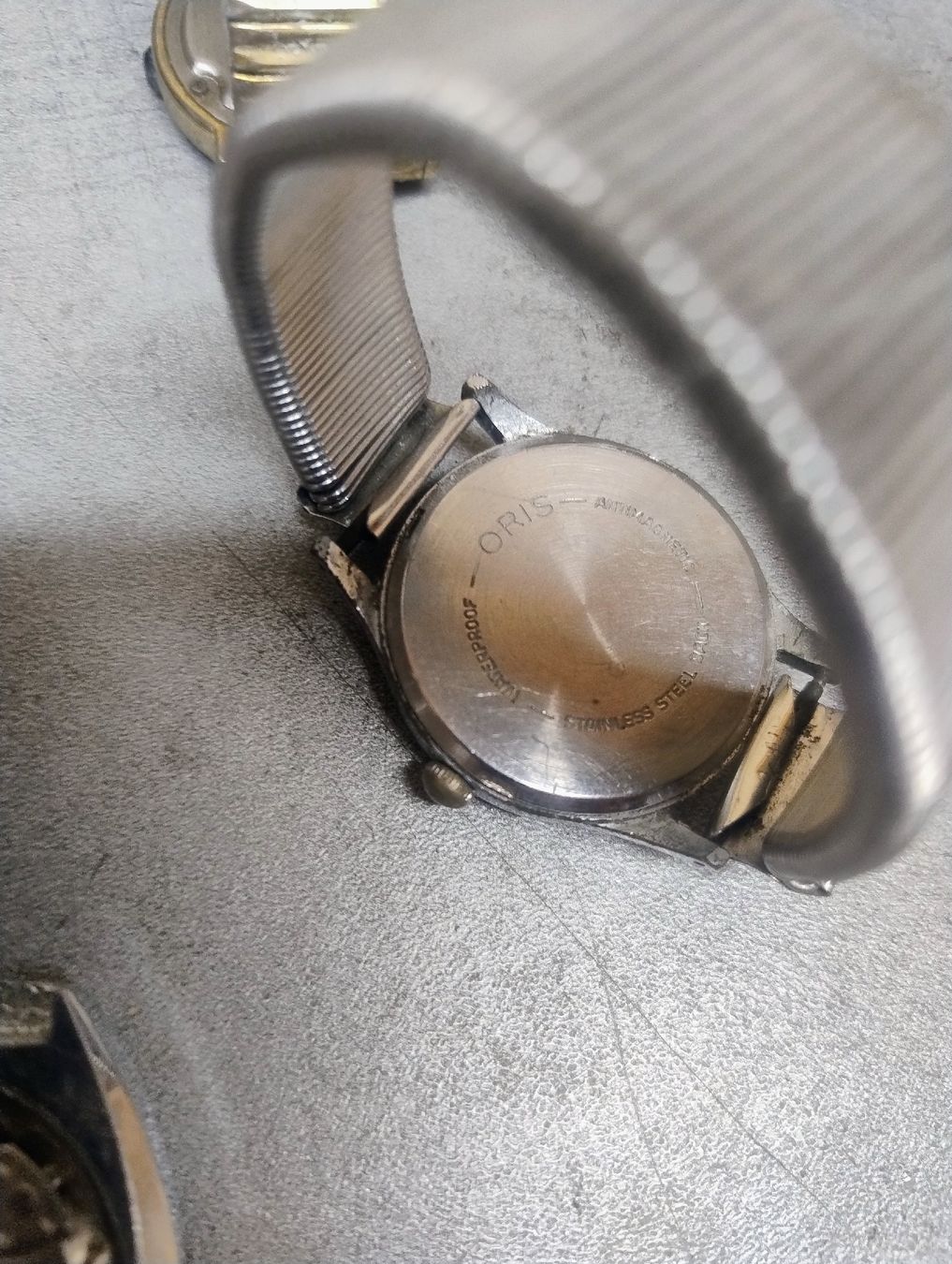 Montres: lot de montres – Défectueux à Martigny par jul_7s5x 2