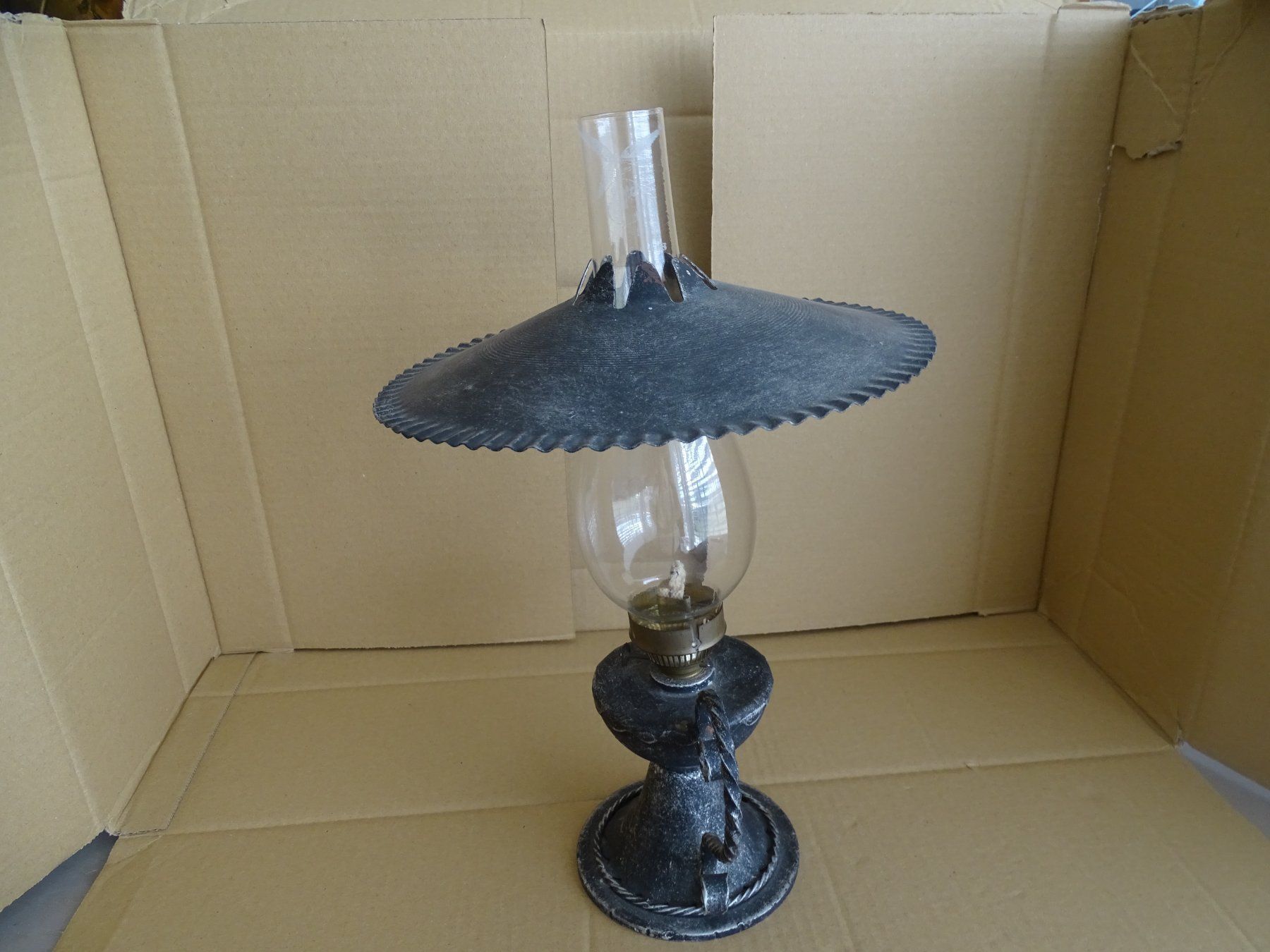Lampade: antike lampe  dreiteilig – Usato da Steffisburg venduto da Robinh.17 2