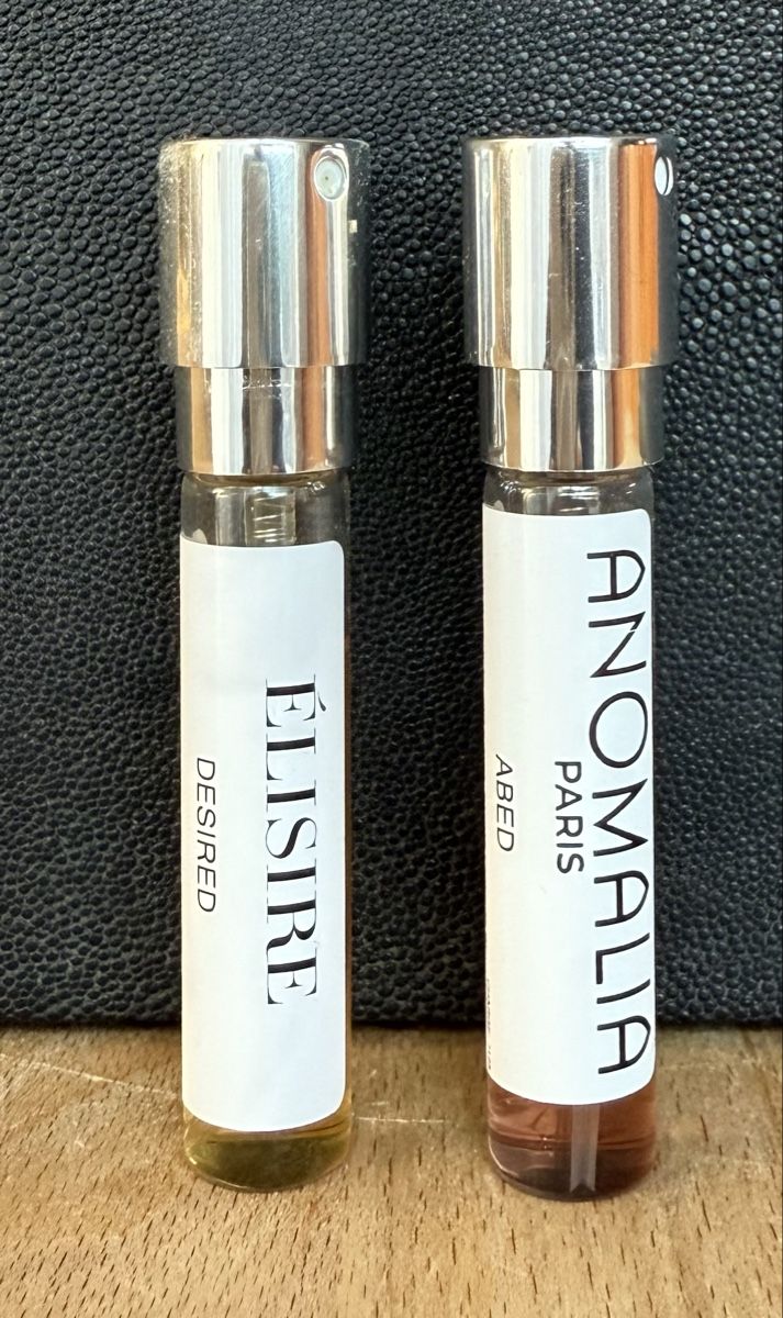 Parfum & Eau de Toilette: DESIRED ELISIRE UND ABED VON ANOMALIA – Gebraucht aus Kölliken von deleina