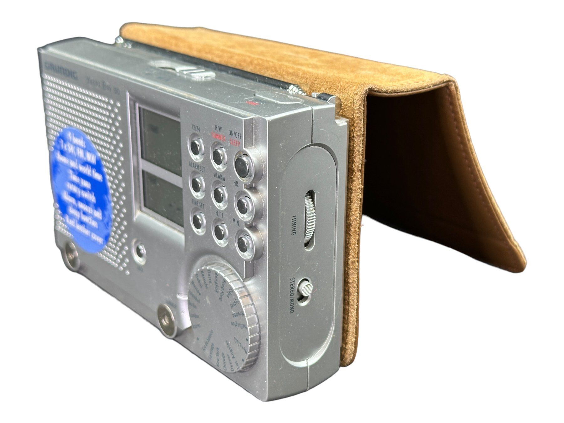 RÉCEPTEUR RADIO GRUNDIG YACHT BOY 230 16 BANDS
