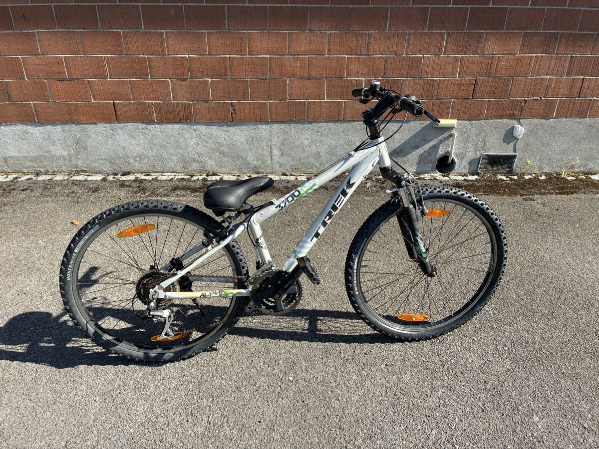 Trek Velos: Trek Junge Velo – Gebraucht aus Felben-Wellhausen von Kyrylo-Horban