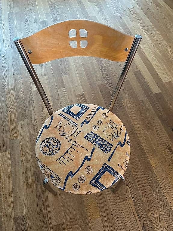 Stühle: 4 Stühle gratis – Gebraucht aus Aarau von vio_lrn7 4