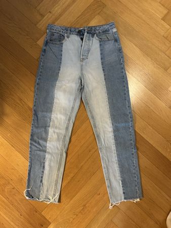 Stylische Stradivarius Jeans Gr. 36