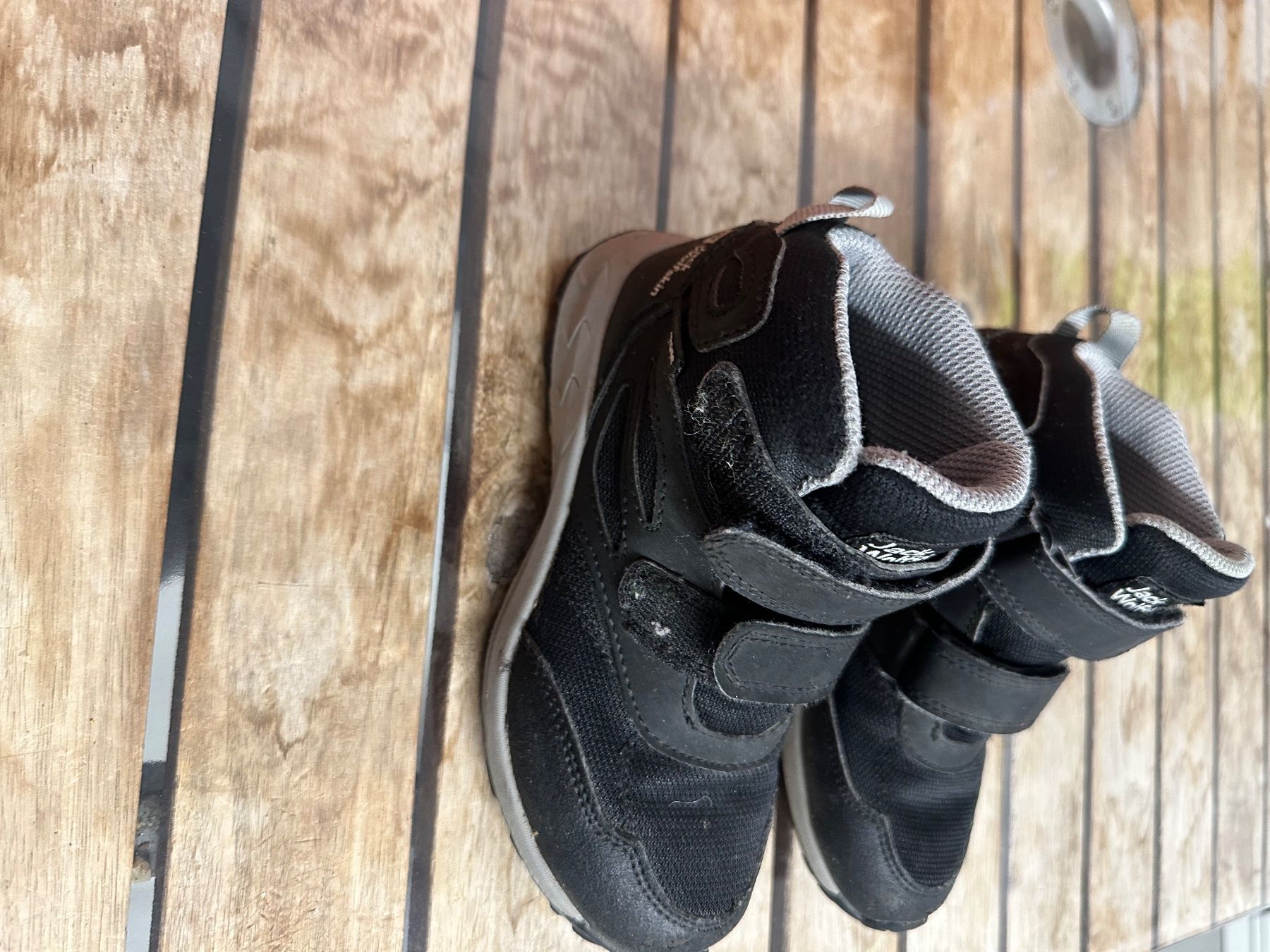Jack Wolfskin Scarpe per ragazzi: Jack Wolfskin Sneaker hoch, Größe 28. – Usato da Kappel am Albis venduto da jus_mqz7 1