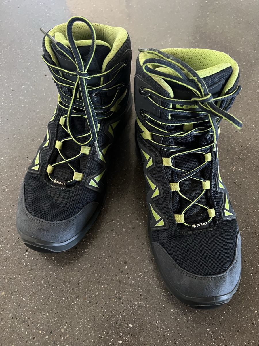 Lowa Scarpe da uomo: Lowa Wanderschuh Gr.41 – Usato da Schlierbach venduto da matro01 2