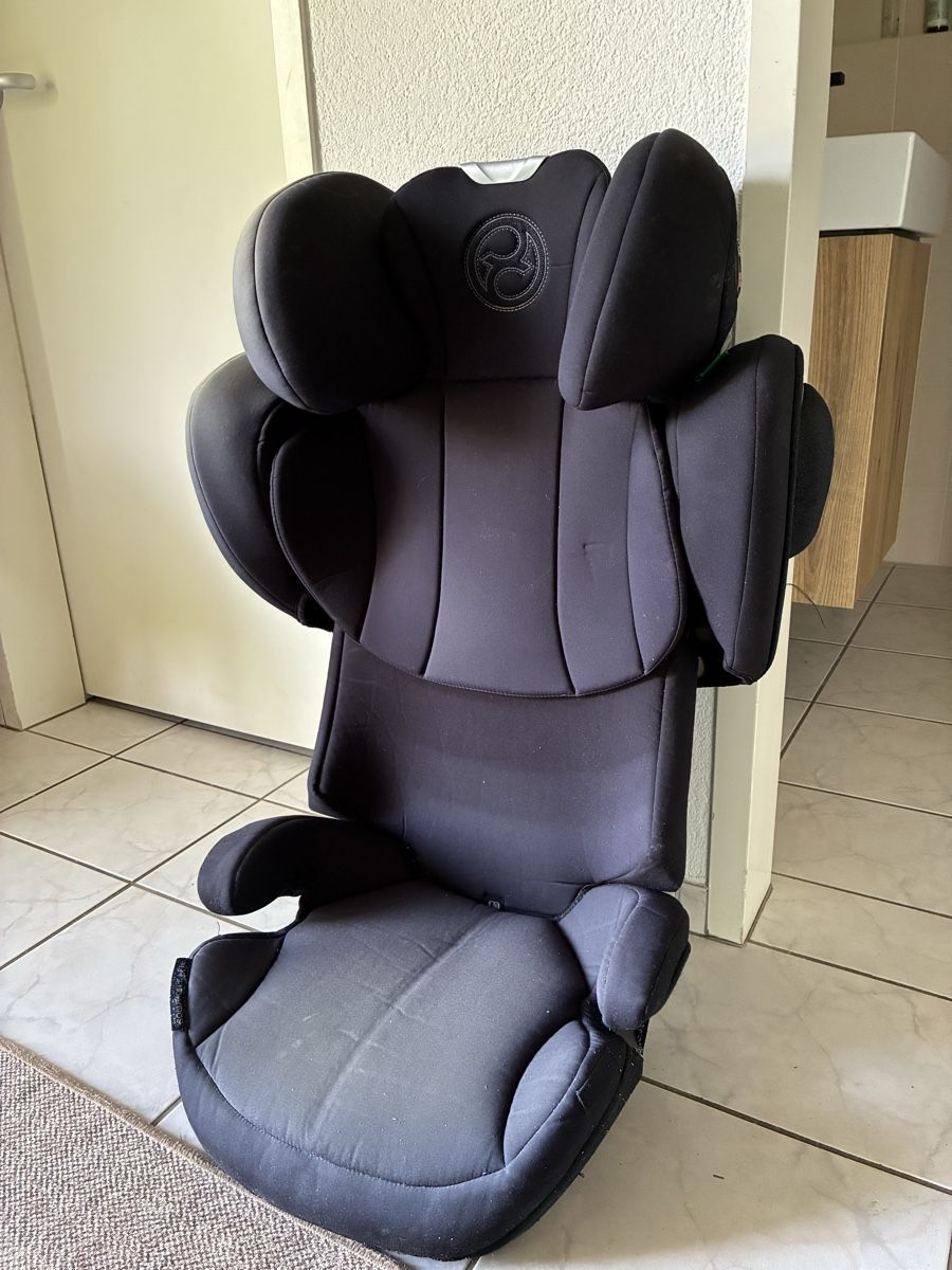 Cybex Seggiolini per auto: Kinder Autositz Cybex Isofix – Usato da Balsthal venduto da CoriGu 1