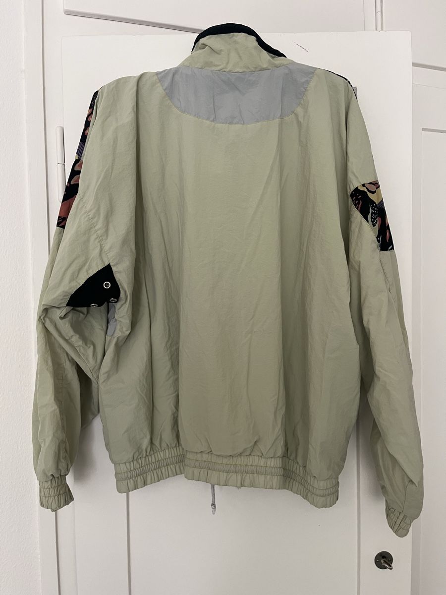 Giacche: Vintage Windbreaker – Usato da Zürich venduto da ale_t 1