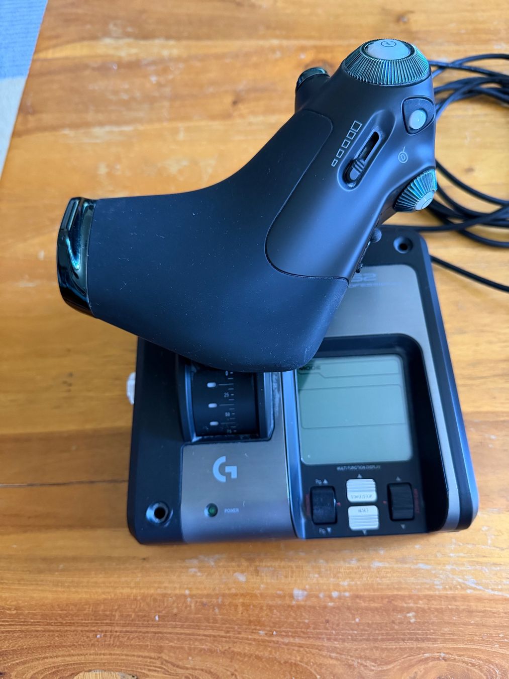 Logitech Controller: Logitech X52 Professional Flight System HOTAS – Gebraucht aus Winterthur von V3N0M 1