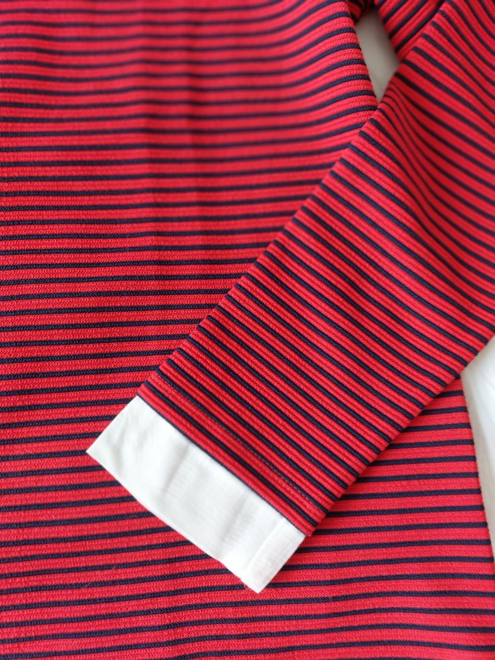 Only Maglioni & Felpe: Très joli pull rayé Only Taille M NEUF – Nuovo (secondo la descrizione) da Ostermundigen venduto da jul_7t8v 2