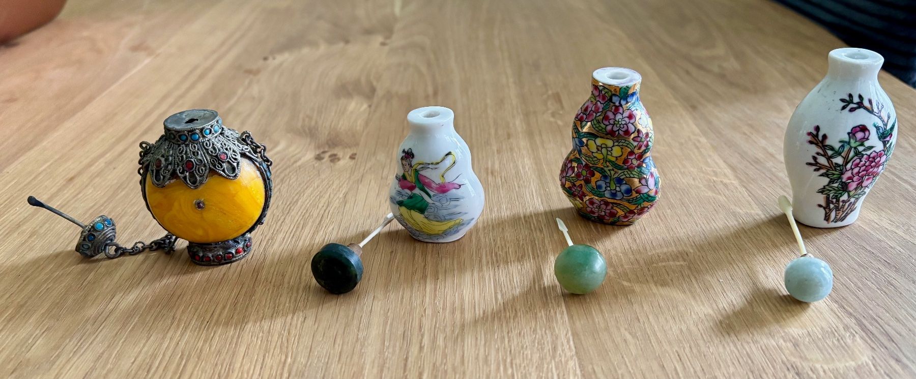 Flaconi: Flacons à parfum chinois, anciens. – Usato da Losone venduto da courrier 5