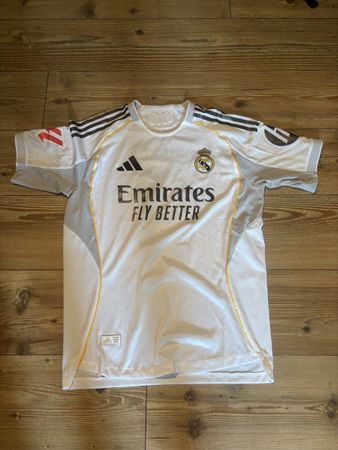 Fussballtrikot Real Madrid Mbappe Nr 9 Grösse M