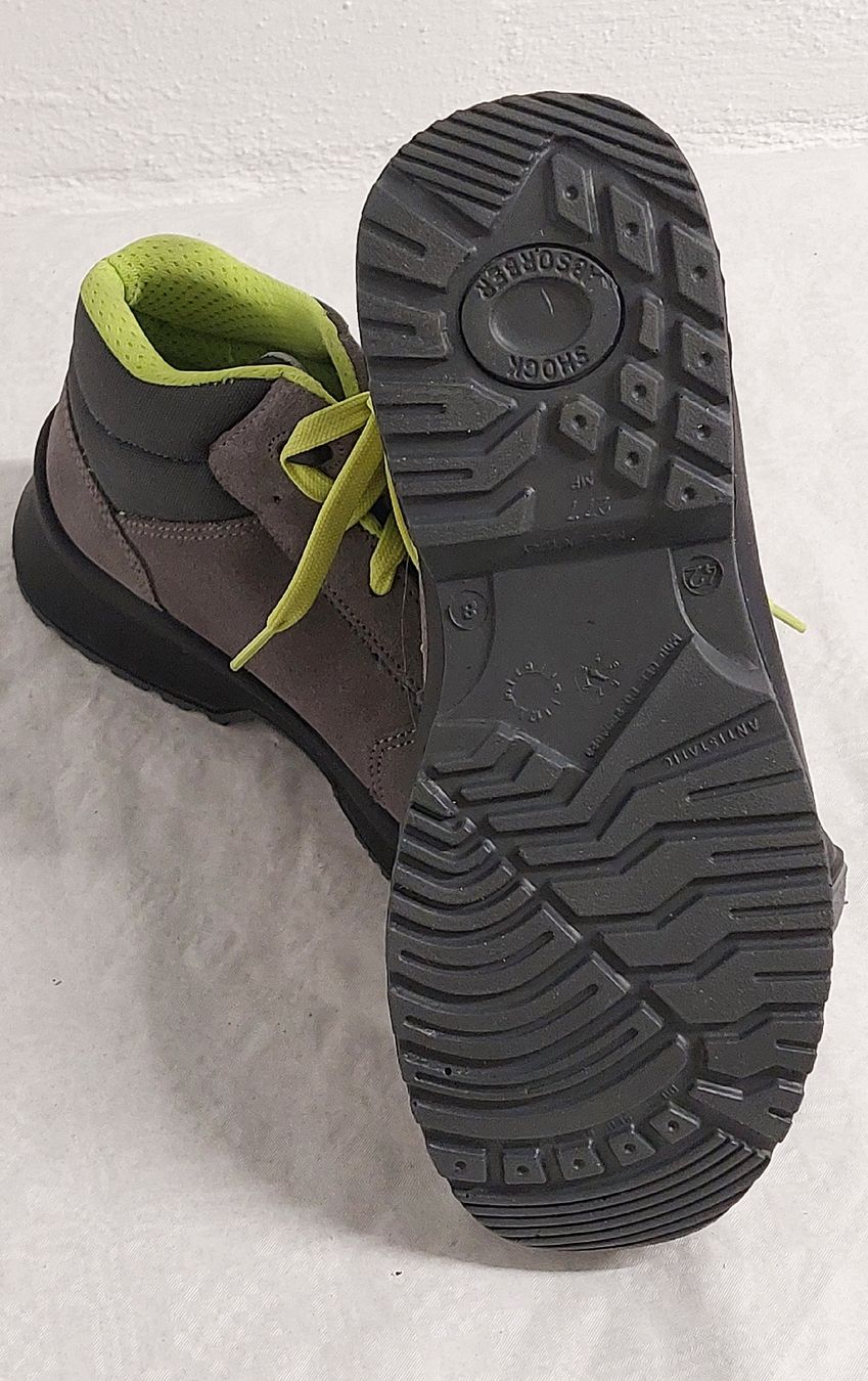 Scarpe da uomo: Sicherheits Schuhe Grösse 45 – Nuovo (secondo la descrizione) da Niederuzwil venduto da MP-plasch 4