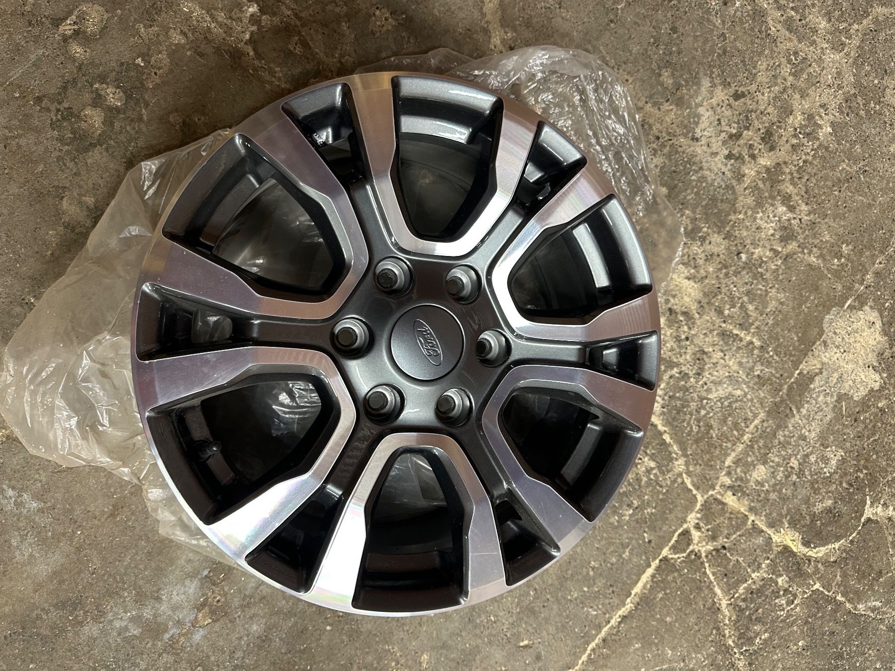Ford Cerchioni: 4x Ford Ranger Felgen – Usato da Bözberg venduto da Fabian0111