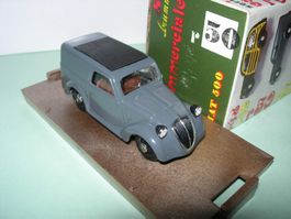 Fiat 500 A Commerciale * Brumm 1:43