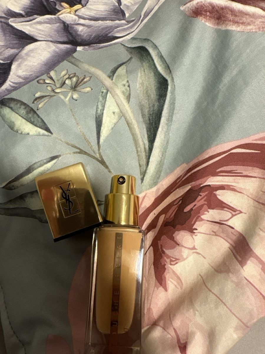 Make-up: Yves Saint Laurent Makeup – Nuovo (secondo la descrizione) da Küssnacht am Rigi venduto da Wir-3 2