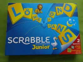 Scrabble JUNIOR. Kreuzwortspiel 2Spielstufen für 6-10jährig.