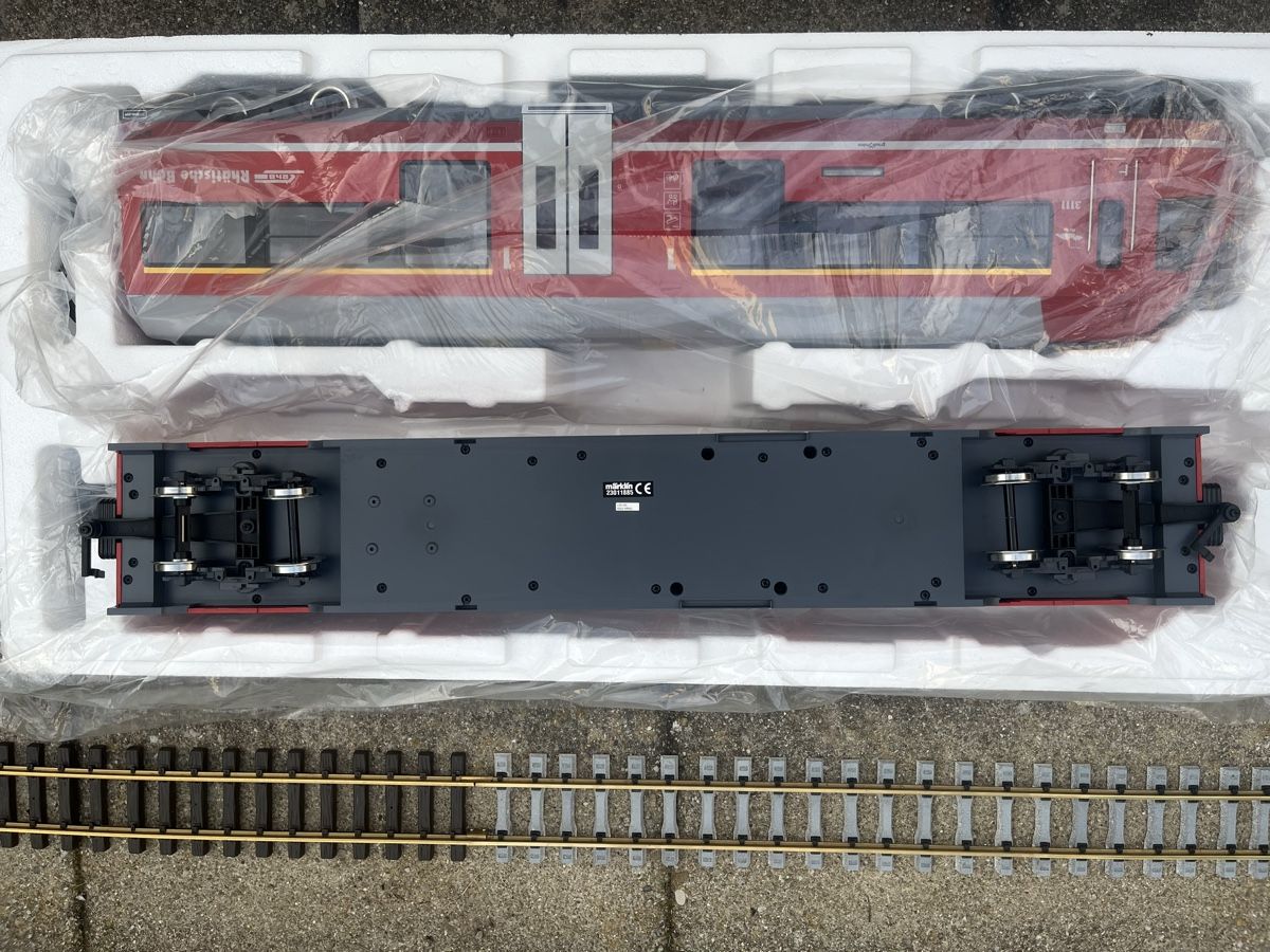 LGB Modellini di ferrovie: LGB Capricorn 23100 33100 33150 – Usato da Horgen venduto da P_R-R 9