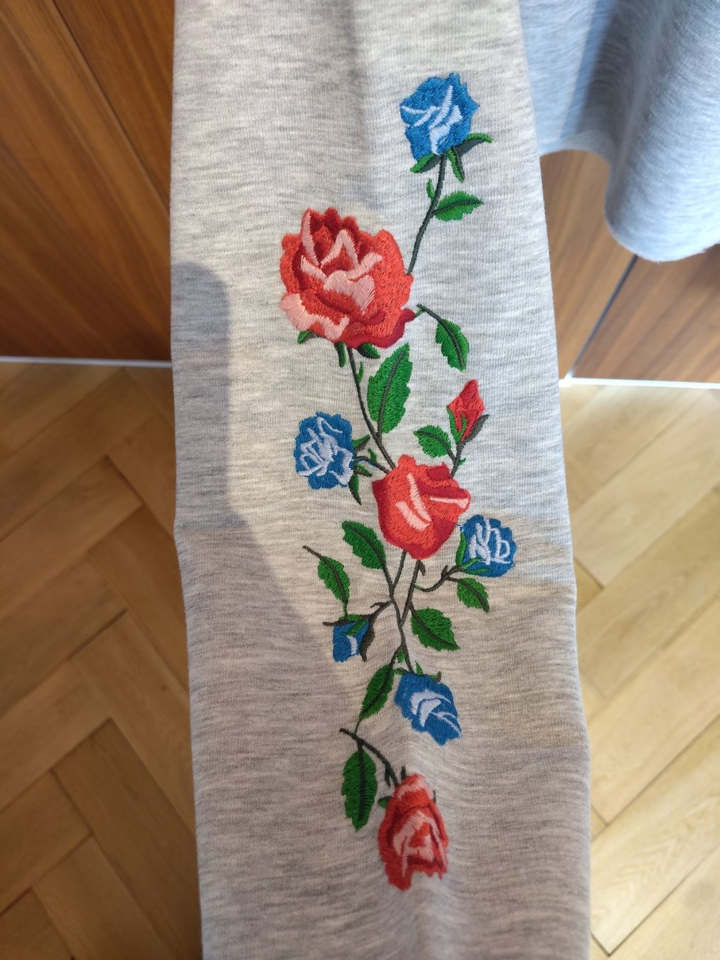 H&M Pullover & Sweatshirts: Pullover – Gebraucht aus Bern von Linii 2