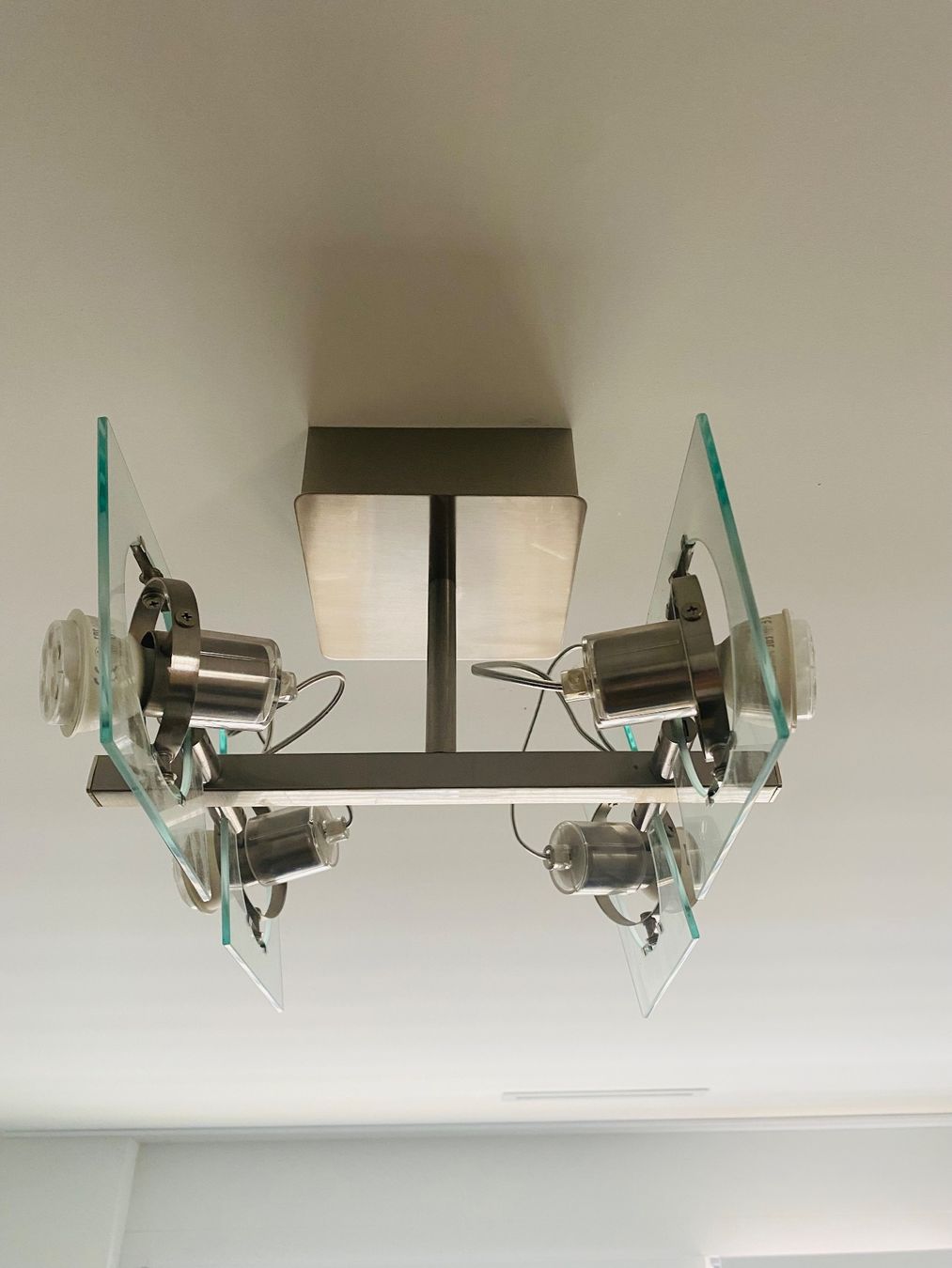 Lampadari & plafoniere: Deckenleuchte silber Edelstahl, modern 4x Leuchte – Usato da Schmerikon venduto da fra_y6pb 2