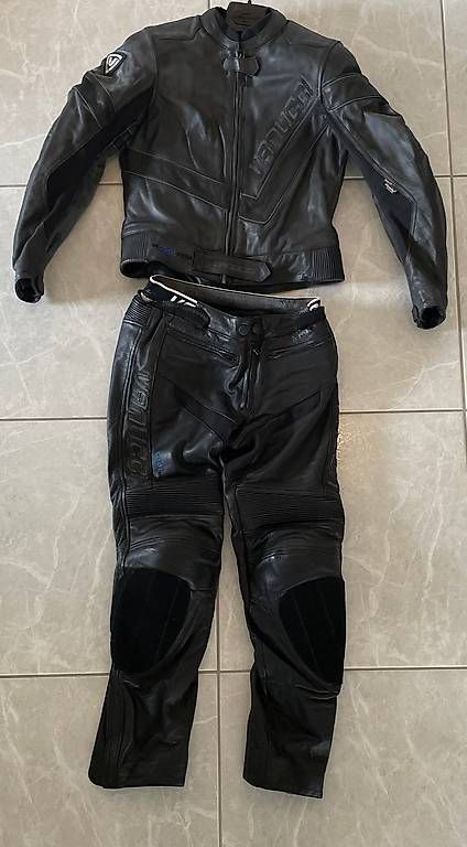 Costumes: Leder Kombi Anzug 2-teilig Vanucci – D'occasion à Wollerau par rio81
