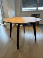 Round wooden Dining Table (114 cm)