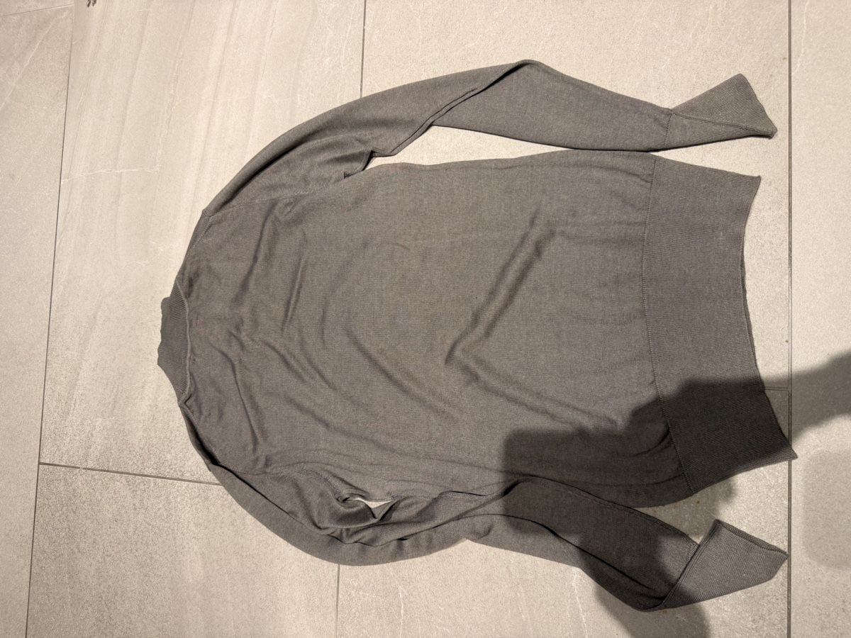 Ensoie Maglioni & Felpe: Ensoie Pullover – Usato da Zürich venduto da cha_y9x8 4