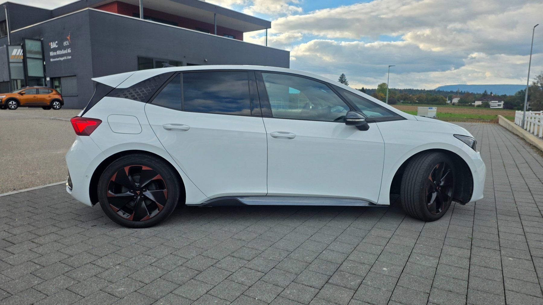 Cupra Automobili: CUPRA Born 77 kWh e-Boost – Usato da Aarwangen venduto da gle_vym5 2