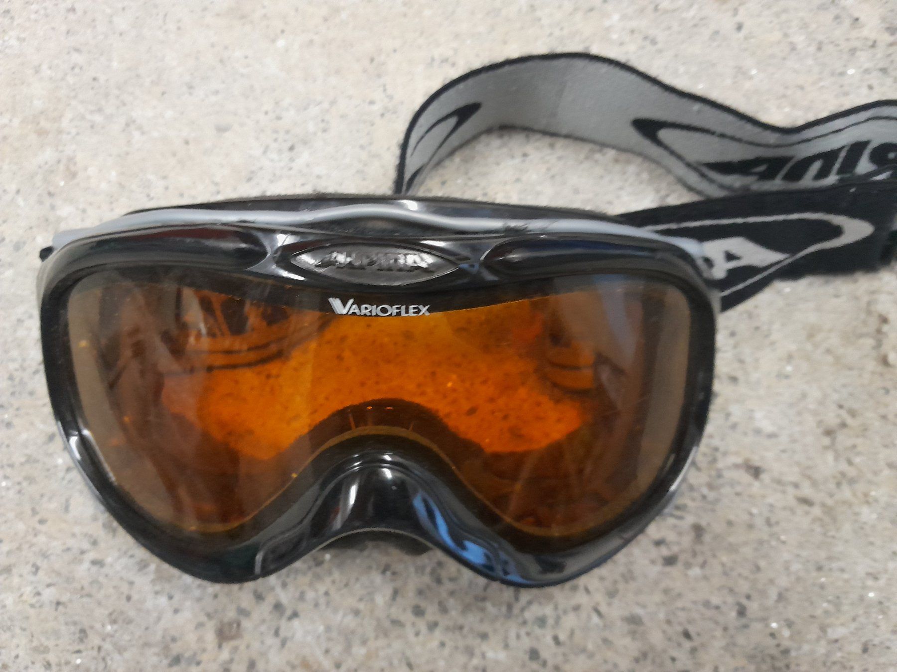 Alpina Occhiali & Lenti: Skibrille – Usato da Disentis/Mustér venduto da ritachristen