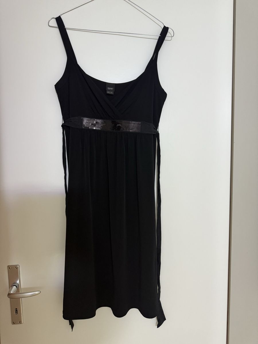 Esprit Vestiti: Kleid von Esprit, M – Nuovo (secondo la descrizione) da Gossau SG venduto da cuk_fyc6