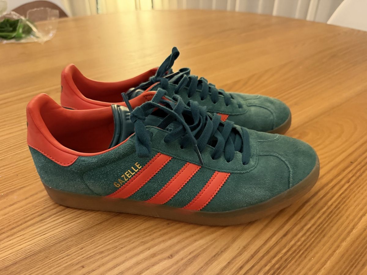 Adidas Herrenschuhe: Adidas Gazelle – Gebraucht aus Unterägeri von Danieleviviani 1