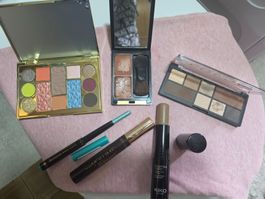 Make Up