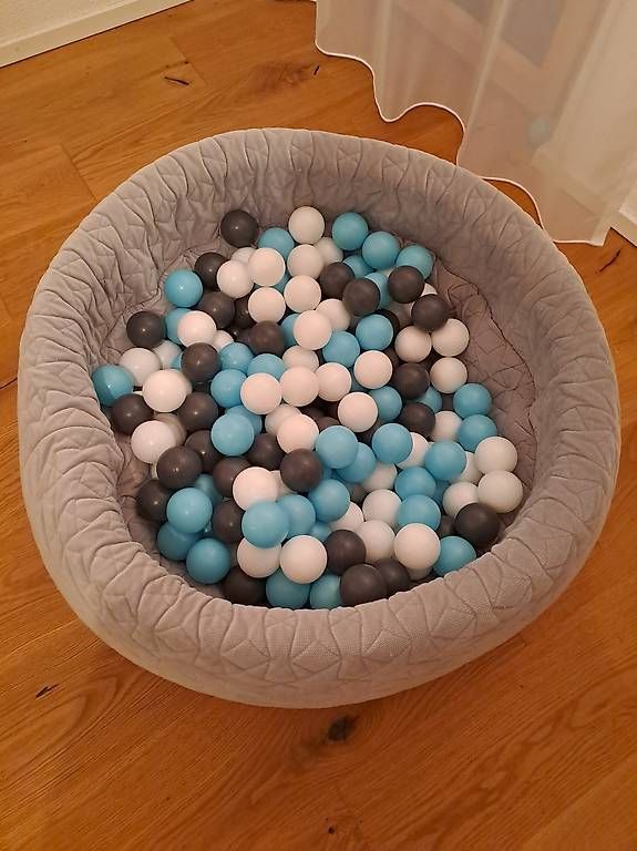 Palloni: Bällebafäd mit Bällen inkl. – Usato da Gontenschwil venduto da ste_qr5r