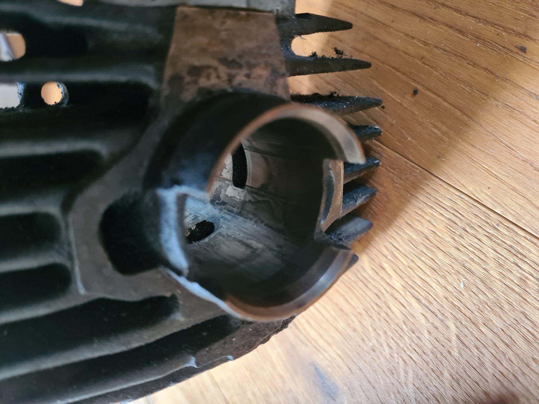 Puch Mofas: Zylinder Austria PUCH Original Guss mit Ansaug – Defekt aus frümsen von Sailem 7