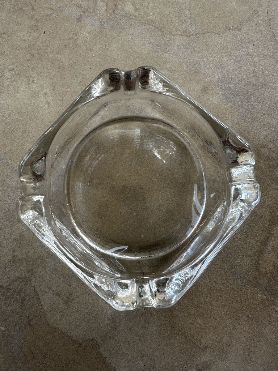 Portacenere: Cendrier vintage en verre transparent – Usato da Grône venduto da Amte73