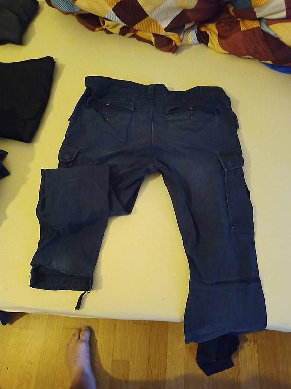 Pantaloni: Hose - Grösse L – Usato da Arbon venduto da Bieridiot 1