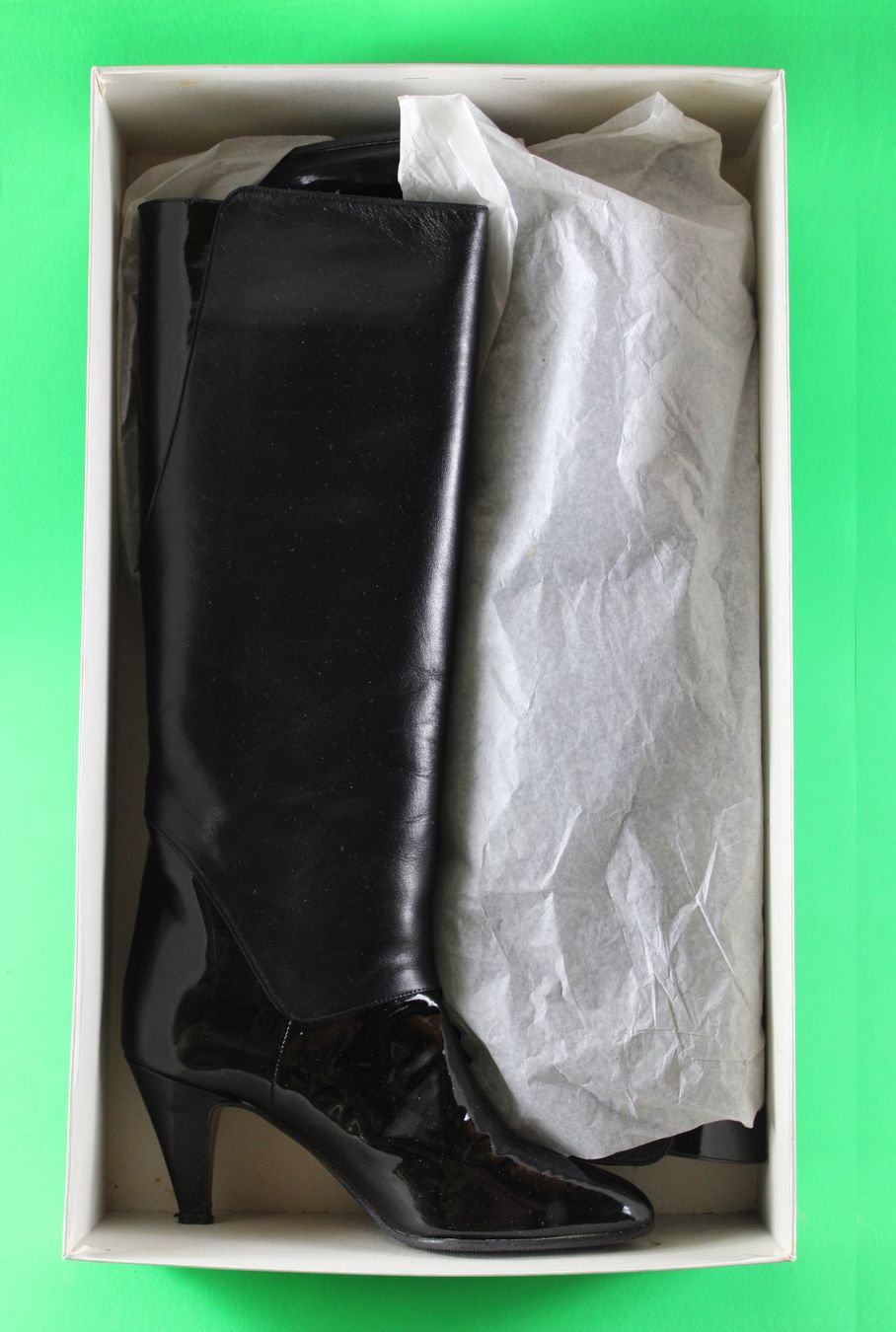Damenschuhe: 35  1/2  --  Lackstiefel – Gebraucht aus Wichtrach von NBischoff