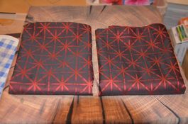 2 STUCK TISCHDECKE NEU - 2 NAPPES - 2X CM 140X140