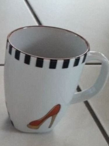 Tazze: Porzellan Tasse, handbemalt – Nuovo e nell'imballaggio originale da Winistorf venduto da acreativ4