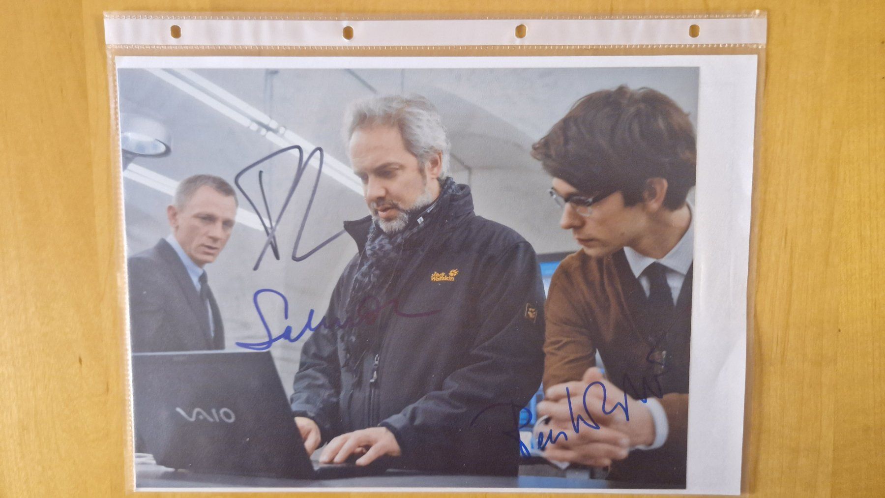 Autografi: Daniel Craig, Sam Mendes, Ben Whishaw, Original Autogramme – Usato da Salmsach venduto da aacs65
