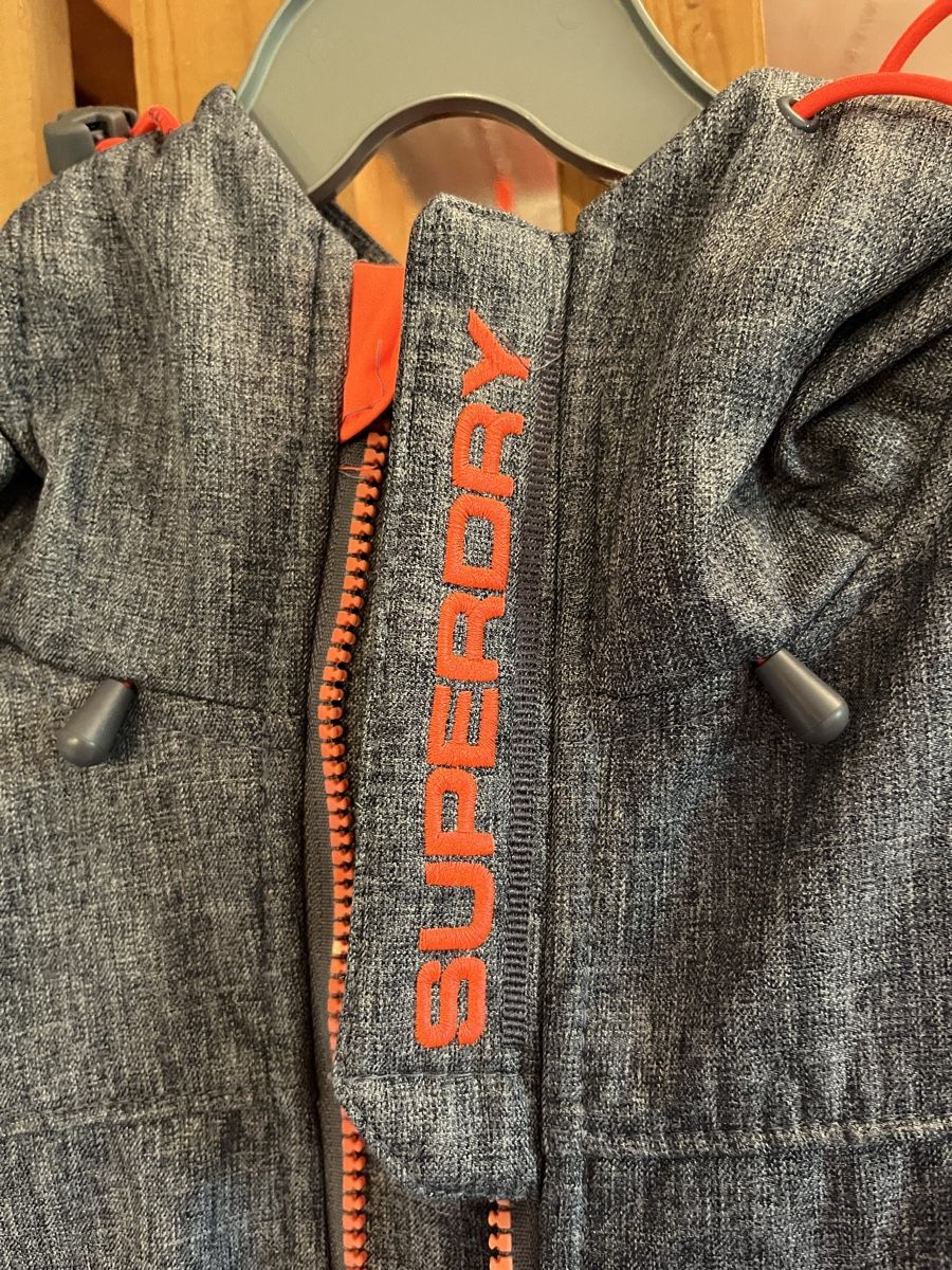 Superdry Giacche: SuperDry Softshell-Jacke M – Usato da Glarus venduto da Kathrin-1988 1