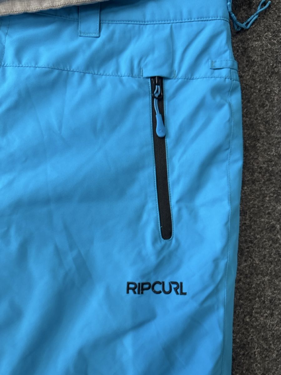 Rip Curl Anzüge, Sport- & Funktionsanzüge: Skianzug Rip Curl xl – Gebraucht aus Lachen SZ von LuganoLugano 1