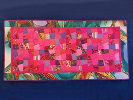 Patchwork Quilt "Magenta" Unikat 134 x 65 cm